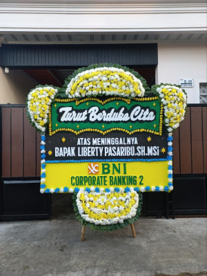 Papan Bunga Duka di Gunungbatu