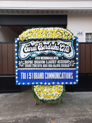 Papan Bunga Duka di Gunungbatu